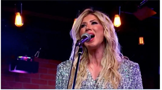 Christmas Music Special: Kimberly Dawn performs "Life Changing"