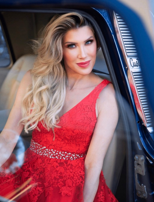 Kimberly Dawn Releases Highly Anticipated Christmas Single ‘Life Changing’